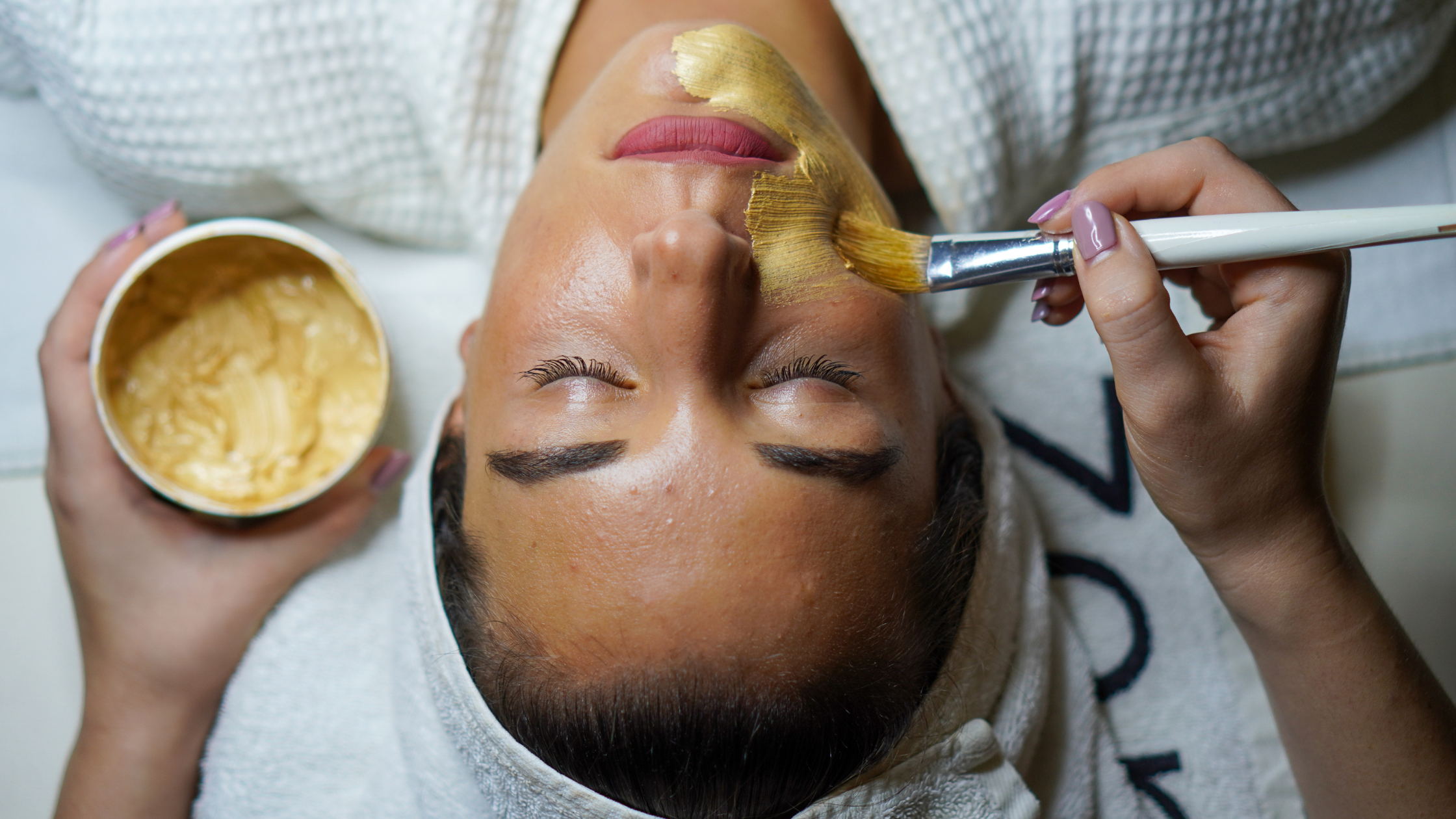 5 Easy DIY Face Masks to Make Your Skin Glow Using Coix Seed