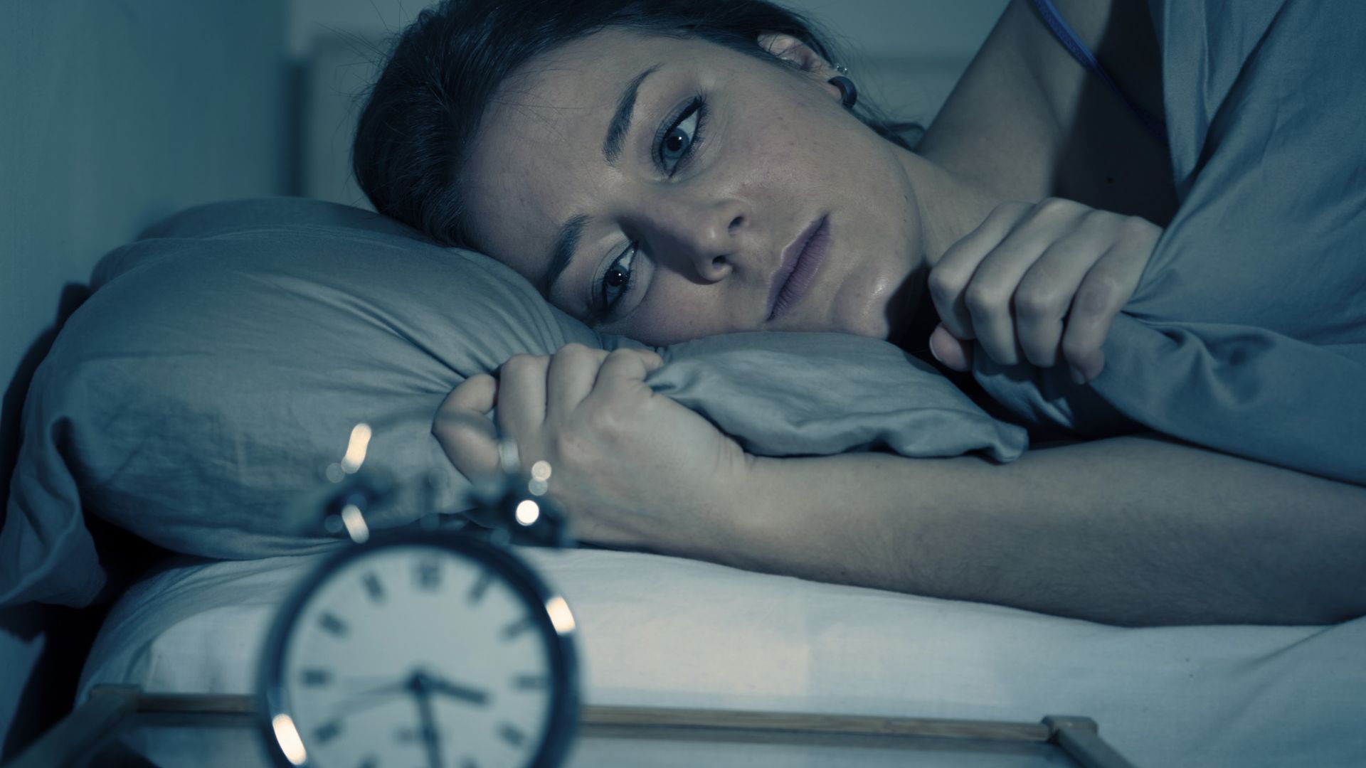 Why Do I Keep Waking Up at 3 AM? 8 Reasons Your Sleep May Be Getting Interrupted