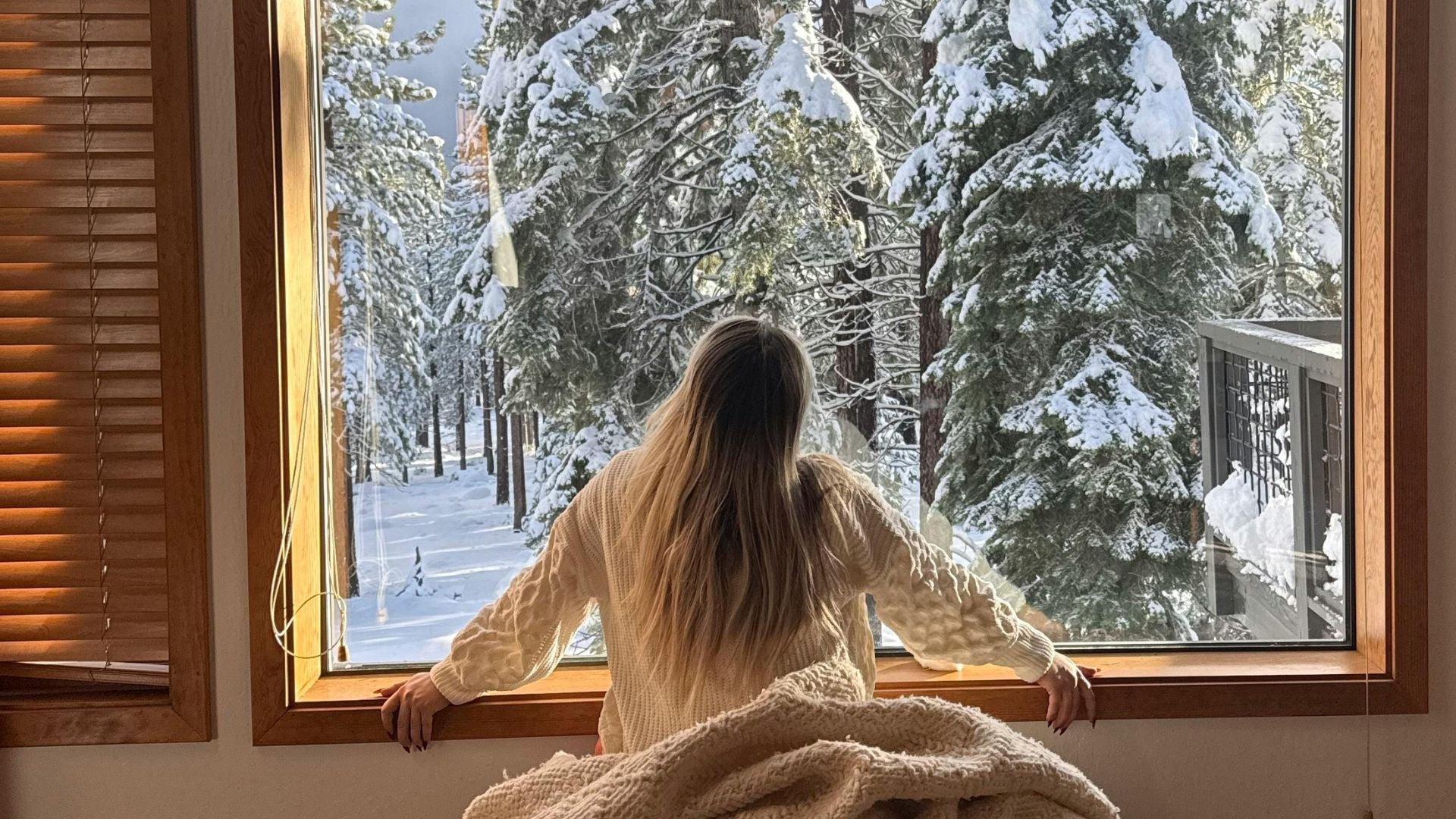 Why Winter Skin Feels So Dry (Even When You Moisturize)